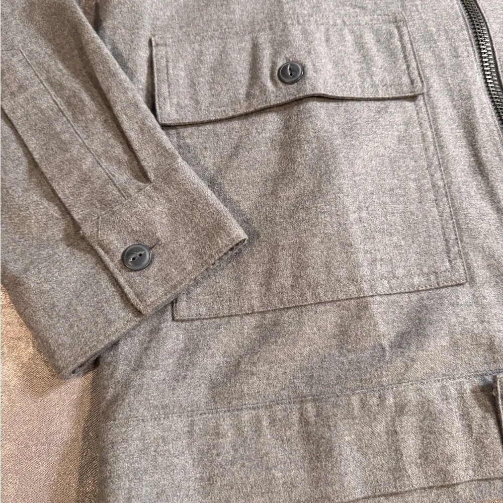 Express gray zip